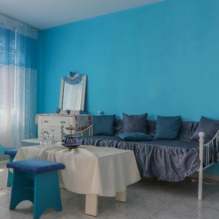 Casa de hóspedes Nora Albena